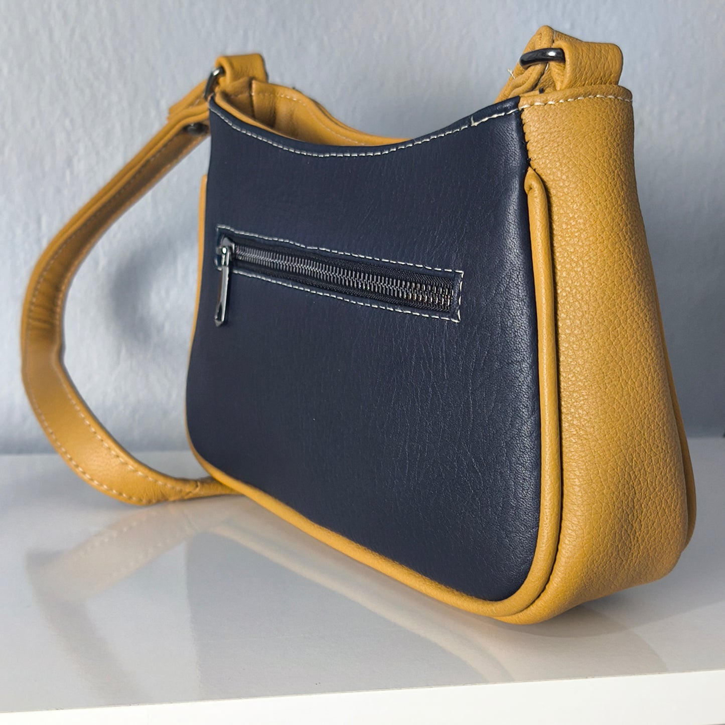 “Nehir” Kadın Hakiki Deri Omuz Çantası – Lacivert&Hardal | M&E&Y Deri