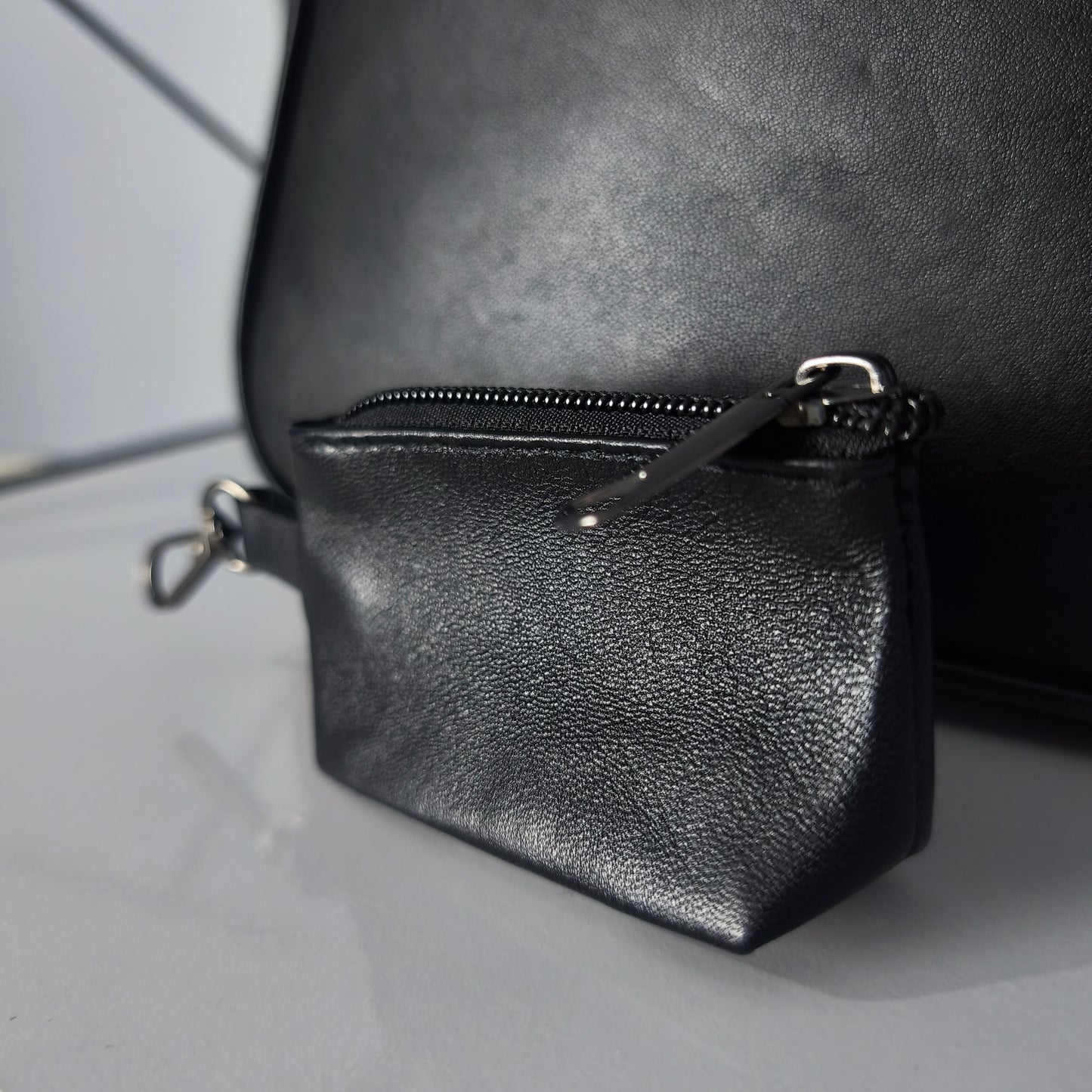 “Mira” Kadın Hakiki Deri Omuz Çantası – Siyah | M&E&Y Deri