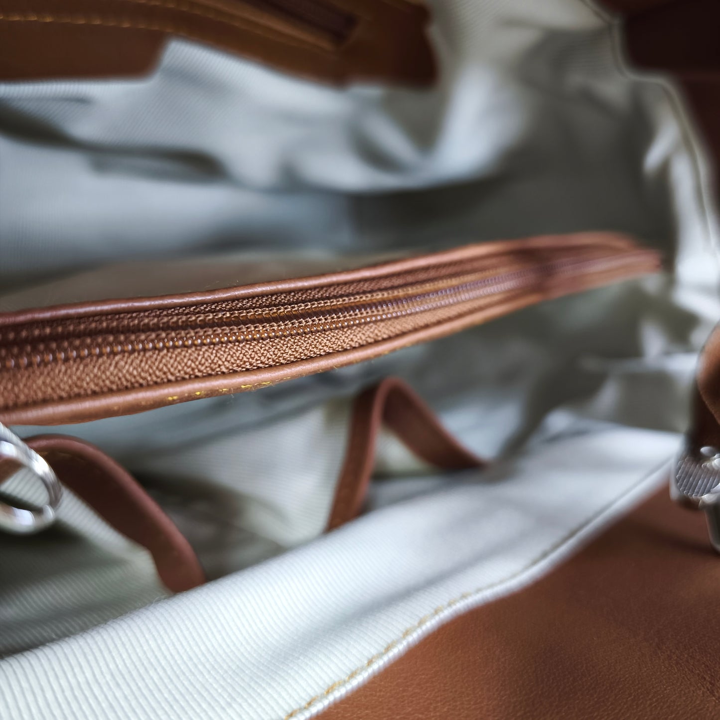 Tarçın Rengi Soft Saplı Günlük Çanta