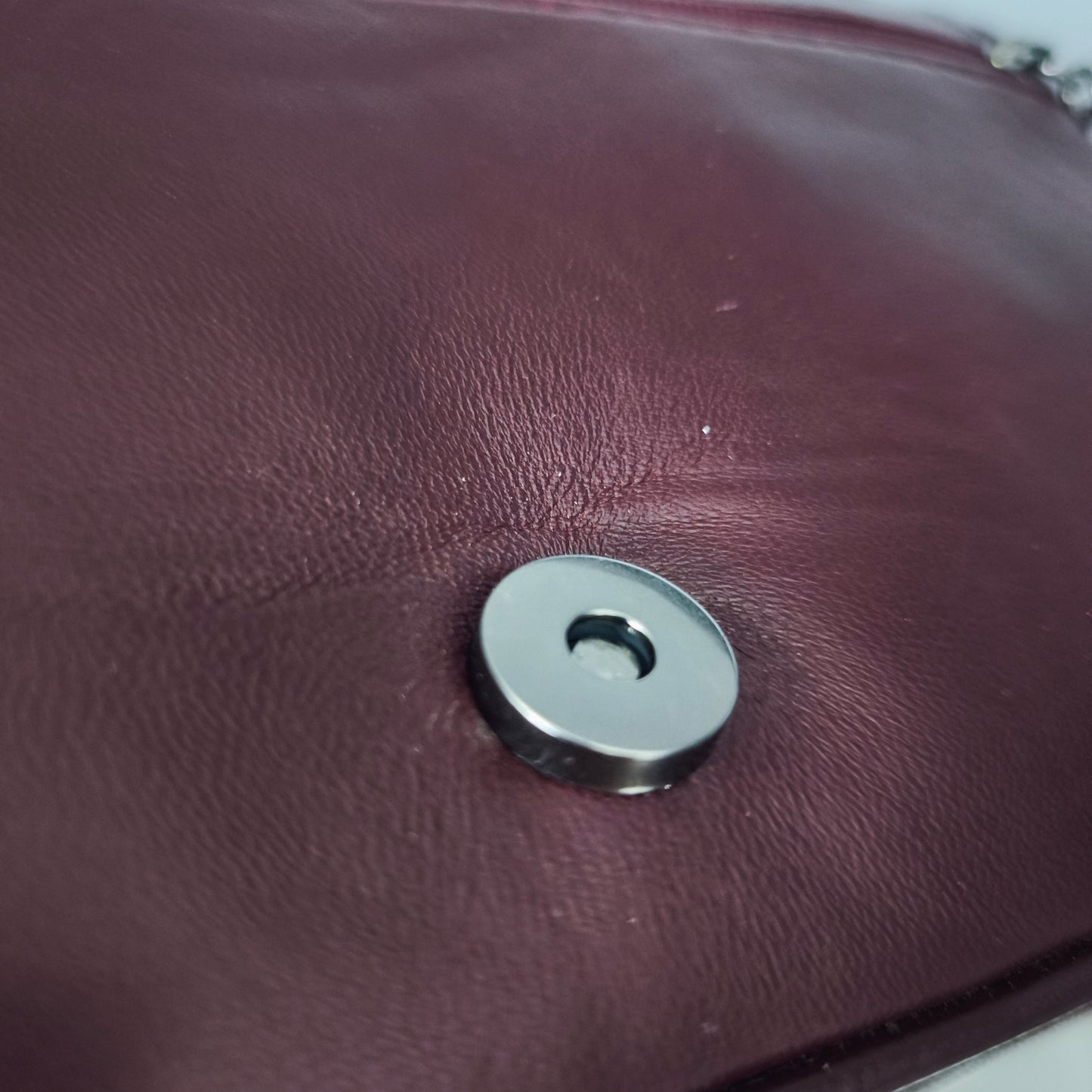 “Elora” Kadın Hakiki Deri Omuz Çantası – Bordo| M&E&Y Deri